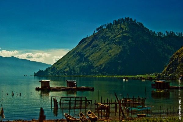 Danau Laut Tawar